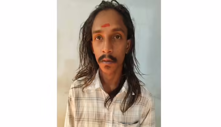 ക്ഷേത്രത്തിൽ മോഷണം നടത്തി ബൈക്കെടുക്കാതെ പോയി; പരാതി നൽകാൻ സ്റ്റേഷനിലെത്തിയ മോഷ്ടാവ് അറസ്റ്റിൽ
