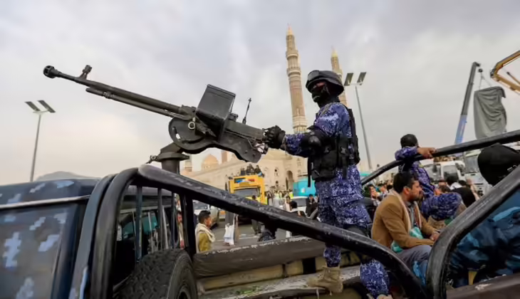 അമേരിക്കയെ തിരിച്ചടിക്കുമെന്ന് ഹൂത്തികള്