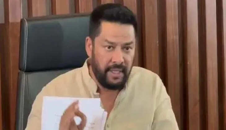 കർണാടക മുൻ മന്ത്രി ബി നാഗേന്ദ്രയെ ഇ ഡി കസ്റ്റഡിയിലെടുത്തു