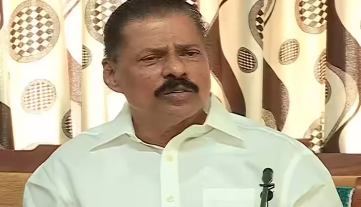 പത്മകുമാറിനെതിരെ നടപടിയുണ്ടാകുമെന്ന സൂചനയുമായി എംവി ഗോവിന്ദന്; പാര്ട്ടിക്കുള്ളില് പറയേണ്ട കാര്യം പരസ്യമായി പറഞ്ഞത് തെറ്റ്