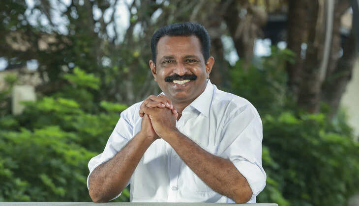 സ്റ്റേഷനിലെത്തിയ എം വിൻസെന്റ് എംഎൽഎയെ എസ്എഫ്‌ഐ കയ്യേറ്റം ചെയ്‌തെന്ന് പരാതി