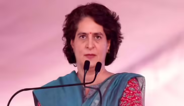 പ്രിയങ്ക ഗാന്ധി ഇന്ന് വയനാട്ടിൽ: രാധയുടെയും എൻഎം വിജയന്റെയും കുടുംബാംഗങ്ങളെ കാണും