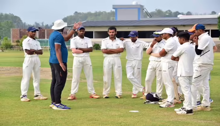 ദുബായിൽ രോഹിത് ശർമ്മയുടെ ക്രിക്കറ്റ് അക്കാദമി പുതിയ കേന്ദ്രങ്ങൾ തുടങ്ങുന്നു; രക്ഷിതാക്കൾക്ക് പണം തിരികെ നൽകും