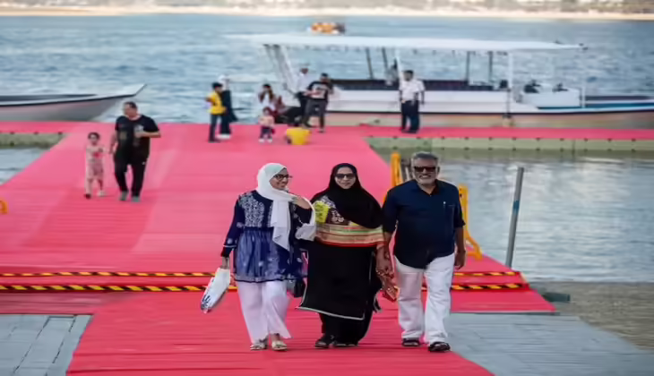 ഷാര്ജ രാജ്യാന്തര പുസ്തക മേളക്ക് എത്തുന്നവര്ക്ക് സൗജന്യ ബോട്ട് യാത്ര