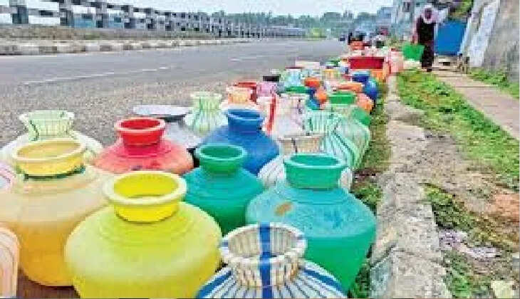 തലസ്ഥാനത്തെ കുടിവെള്ളം പ്രതിസന്ധി: നാലു ദിവസം പിന്നിട്ടു: കൂടുതൽ ടാങ്കറുകൾ എത്തിക്കുമെന്ന് മന്ത്രി വി ശിവൻകുട്ടി