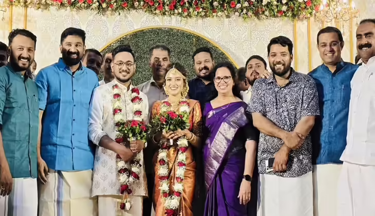 ടിപി ചന്ദ്രശേഖരന്റെയും കെകെ രമ എംഎൽഎയുടെയും മകൻ അഭിനന്ദ് വിവാഹിതനായി; വധു റിയ ഹരീന്ദ്രൻ