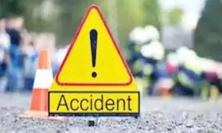 പാലക്കാട് സ്വകാര്യ ബസും ബൈക്കും കൂട്ടിയിടിച്ച് ബൈക്ക് യാത്രികനായ യുവാവ് മരിച്ചു