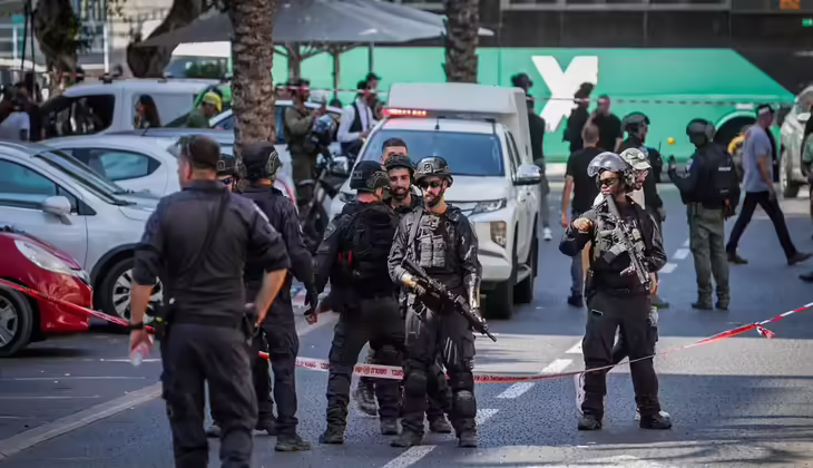 ഇസ്രായേലിനെ ഞെട്ടിച്ച് കത്തിയാക്രമണം; ആറ് പേർക്ക് കുത്തേറ്റു, അക്രമി പിടിയിൽ