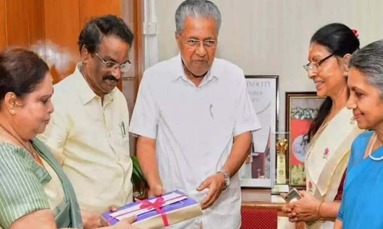 ഹേമ കമ്മിറ്റി റിപ്പോര്ട്ട്: ആര്ക്കും പരാതിയില്ല, 35 കേസുകള് അവസാനിപ്പിച്ച് പൊലീസ്