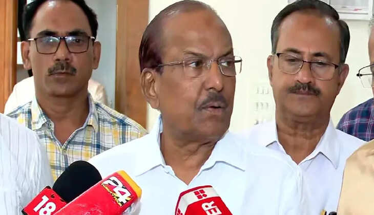 വീണ്ടും സമസ്ത - ലീഗ് പോര് മുറുകുന്നു; അമ്പലക്കടവിന്റെ പ്രസ്താവനക്ക് ജനം വില കൊടുക്കില്ല; കേക്ക് വിവാദത്തില്‍ കുഞ്ഞാലിക്കുട്ടി