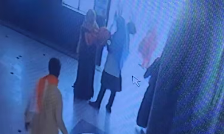 ഡോക്ടറുടെ വേഷത്തിലെത്തി നവജാത ശിശുവിനെ തട്ടിക്കൊണ്ടുപോയി; 24 മണിക്കൂറിനുള്ളിൽ പ്രതികൾ പിടിയിൽ