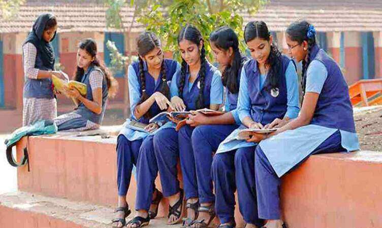 സ്കൂളുകള് തുറക്കല്; തീരുമാനമെടുത്തിട്ടില്ലെന്ന് സര്ക്കാര്