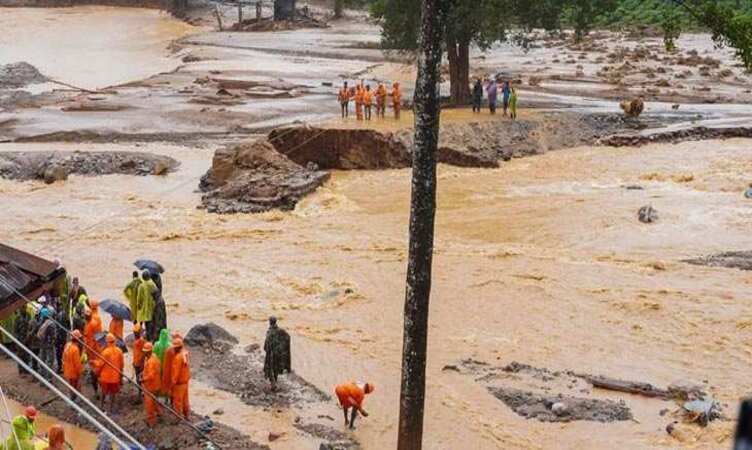 ഇന്നും ഇന്നലെയുമായി ചാലിയാറിൽ നിന്ന് കണ്ടെടുത്തത് 70 മൃതദേഹങ്ങൾ