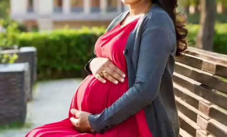 ഗർഭിണി 1200