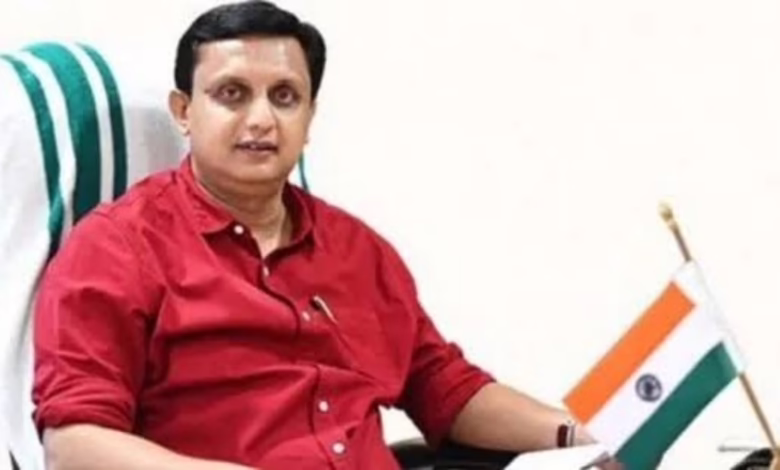 സിപിഎം 1200